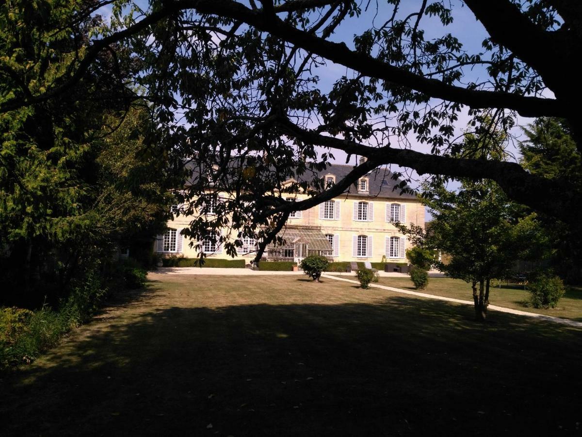 Bed & Breakfast Chateau Les Cedres Bretteville-l'Orgueilleuse Екстериор снимка