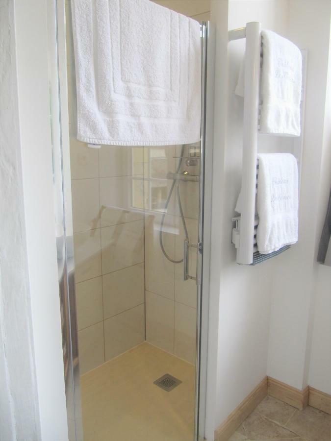 Bed & Breakfast Chateau Les Cedres Bretteville-l'Orgueilleuse Екстериор снимка