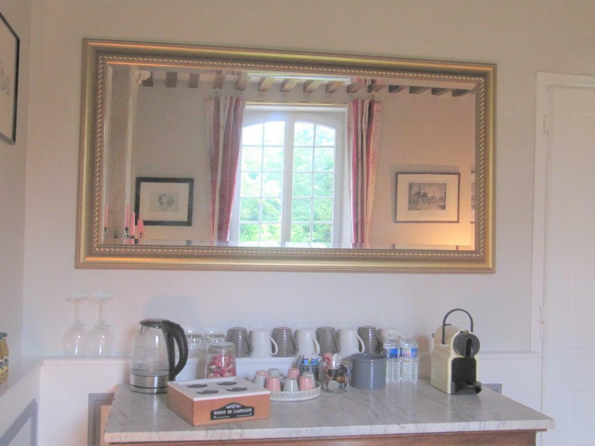 Bed & Breakfast Chateau Les Cedres Bretteville-l'Orgueilleuse Екстериор снимка