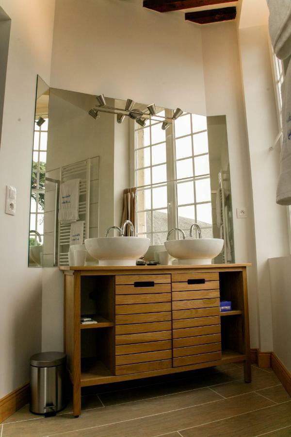 Bed & Breakfast Chateau Les Cedres Bretteville-l'Orgueilleuse Екстериор снимка